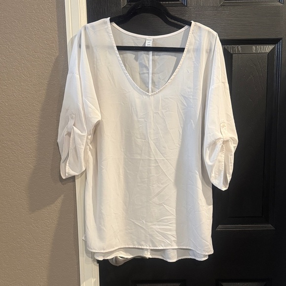 Old Navy Tops - Old Navy White Relaxed Boxy Blouse